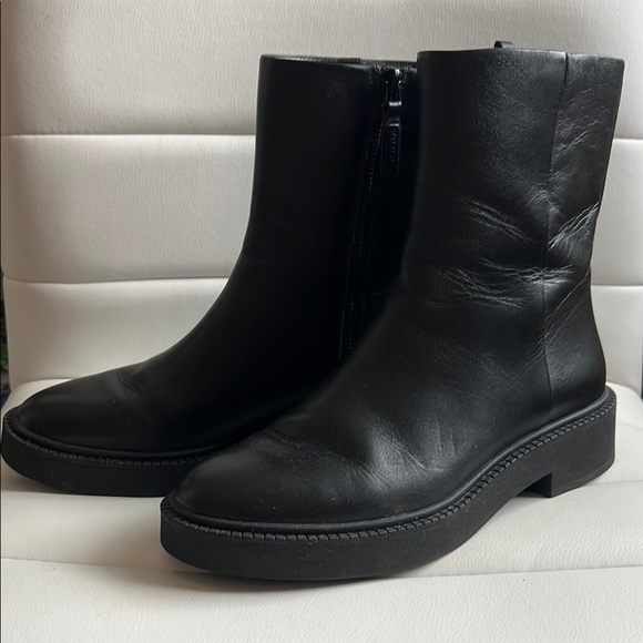 Vince Black Waterproof  Moto Boots - Picture 1 of 5